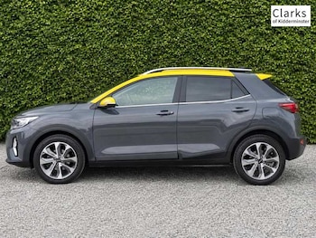 Used Kia Stonic 2023 for sale - 79371362: Photo