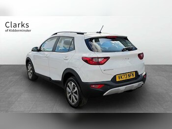 Used Kia Stonic 2023 for sale - 78481865: Photo