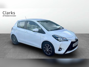 Used Toyota Yaris 2019 for sale - 75724013: Photo