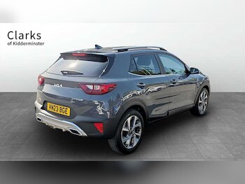 Used Kia Stonic 2023 for sale - 78481831: Photo