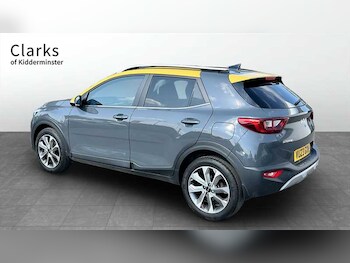 Used Kia Stonic 2023 for sale - 75427589: Photo