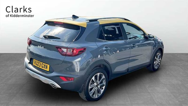 Used Kia Stonic 2023 for sale - 75427589: Photo 4