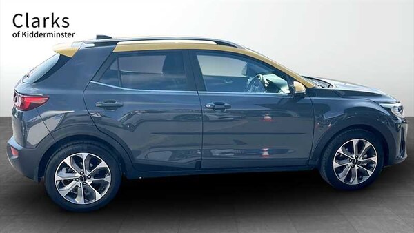 Used Kia Stonic 2023 for sale - 75427589: Photo 5