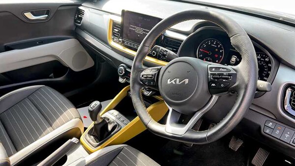 Used Kia Stonic 2023 for sale - 75427589: Photo 9