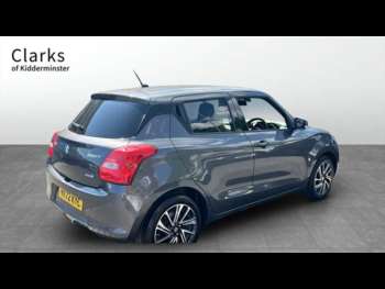 Used Suzuki Swift 2022 for sale - 74246673: Photo