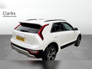Used Kia Niro 2025 for sale - 76211056: Photo 4