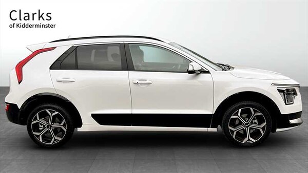 Used Kia Niro 2025 for sale - 76211056: Photo 5