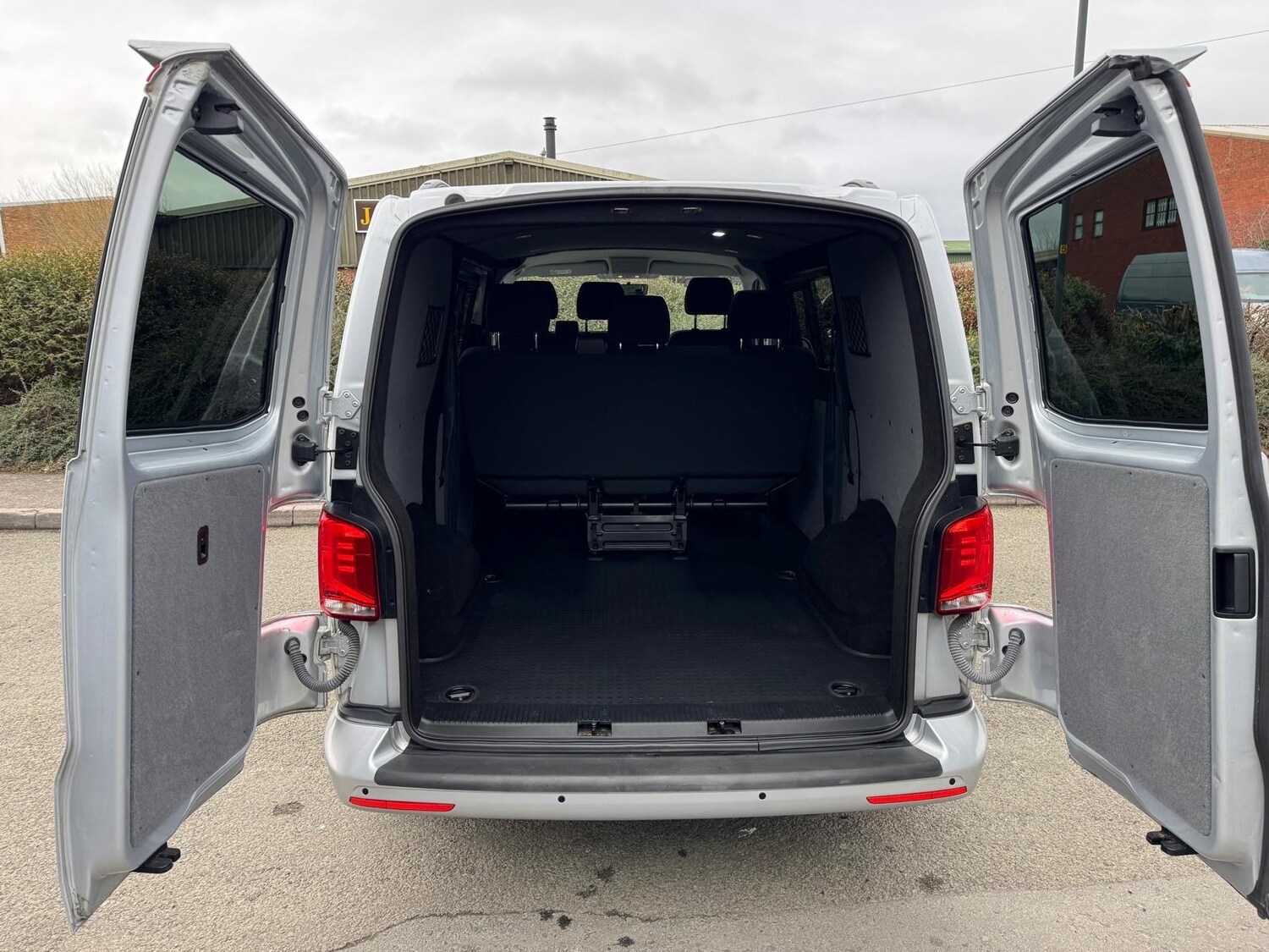 Used Volkswagen Transporter 2021 for sale - 77595622: Photo 15