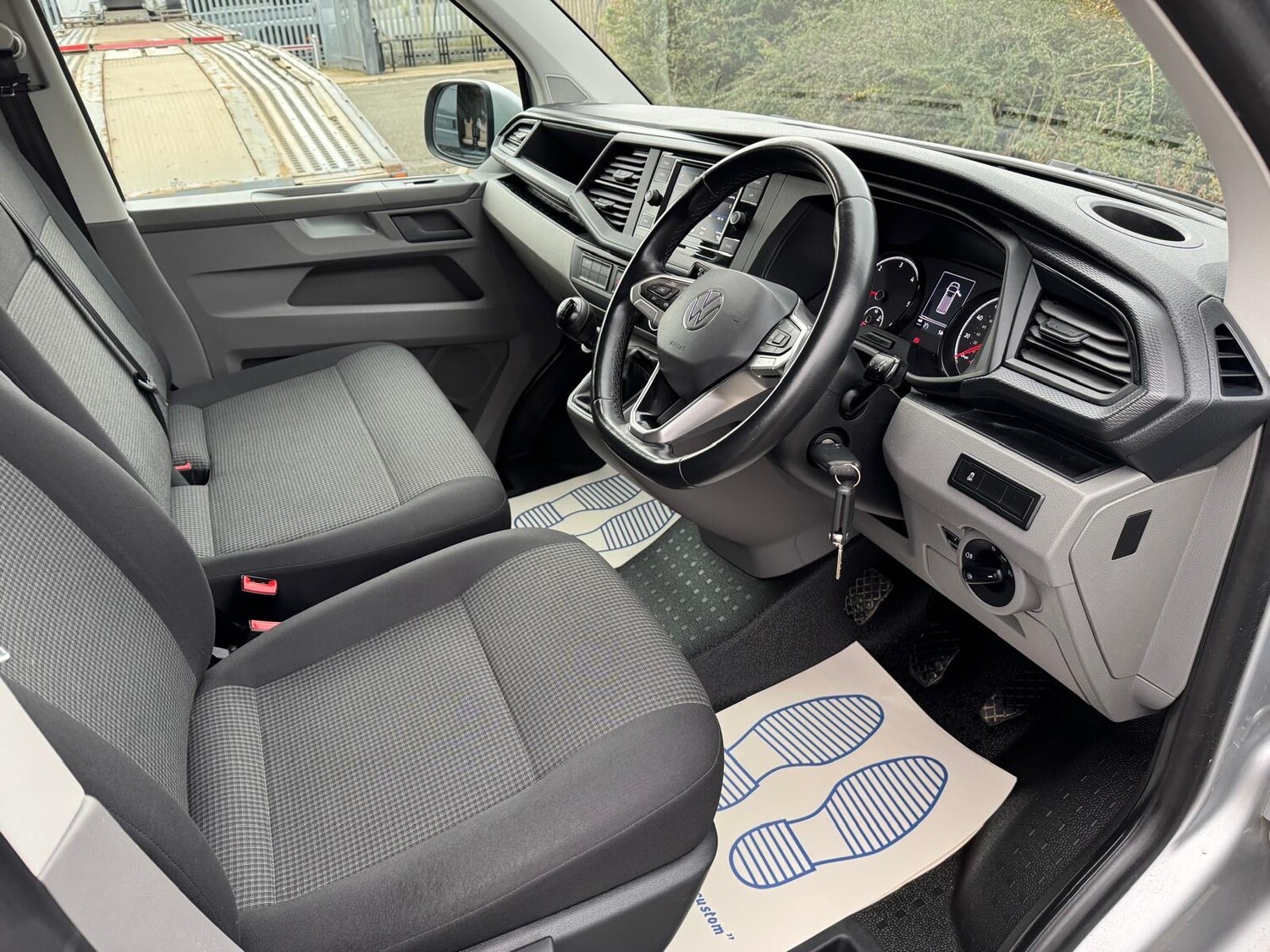 Used Volkswagen Transporter 2021 for sale - 77595622: Photo 9