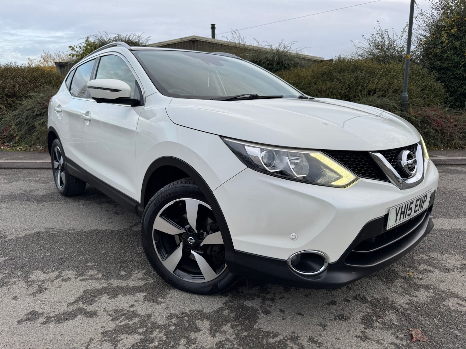 Used Nissan Qashqai 2015 for sale - 76571298: Photo 1