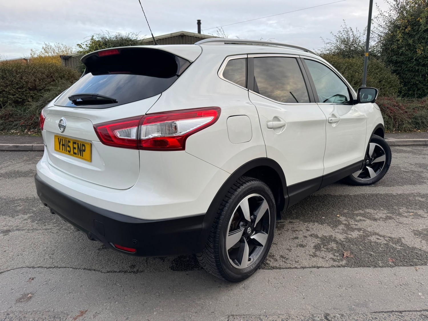 Used Nissan Qashqai 2015 for sale - 76571298: Photo 3
