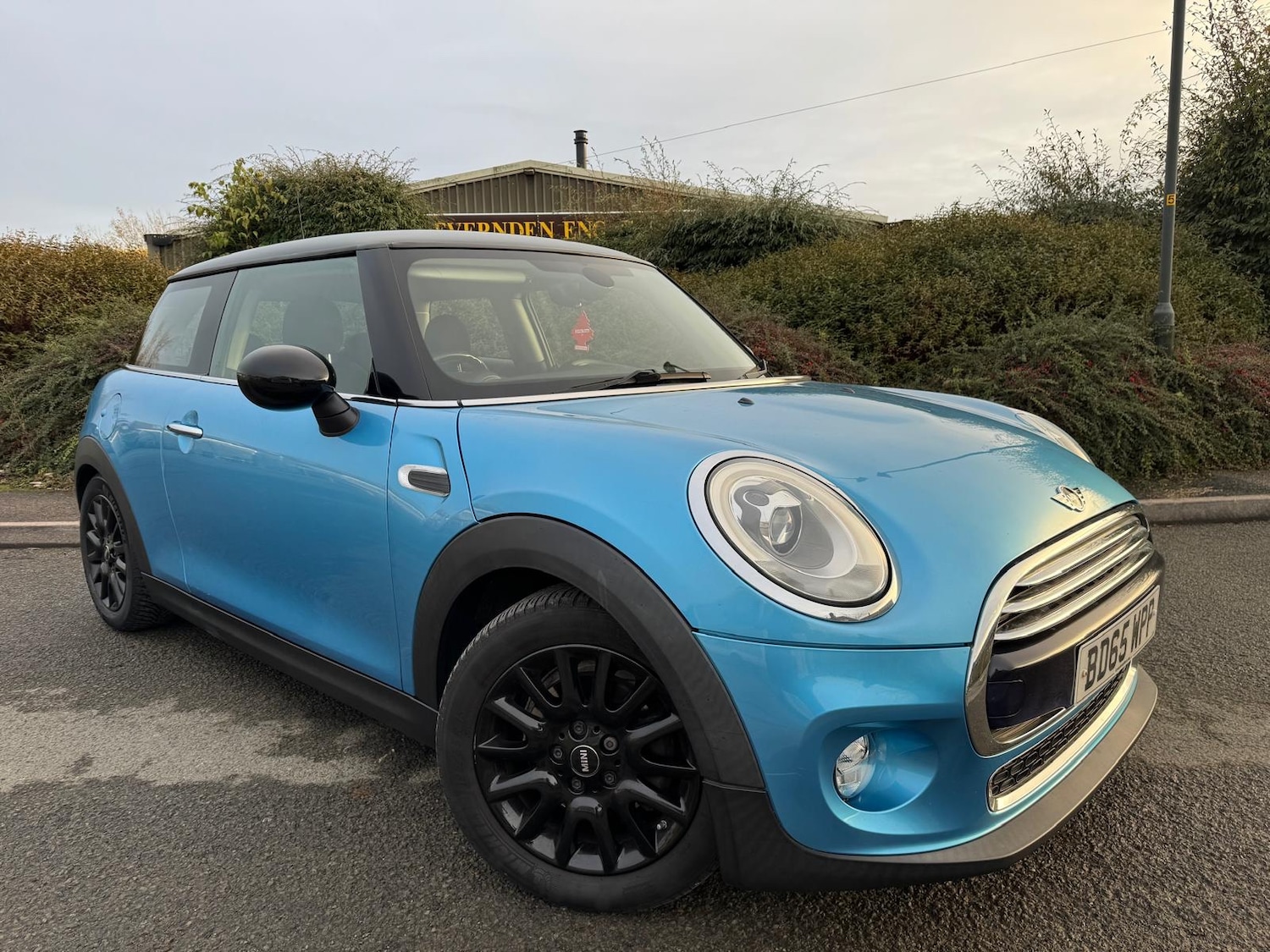 Used MINI Hatch 2015 for sale - 76776263: Photo 1
