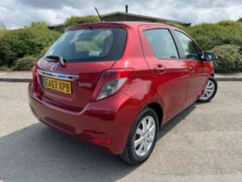 Used Toyota Yaris 2013 for sale - 74688285: Photo