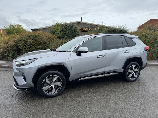 Used Toyota RAV4 2023 for sale - 76299337: Photo 6