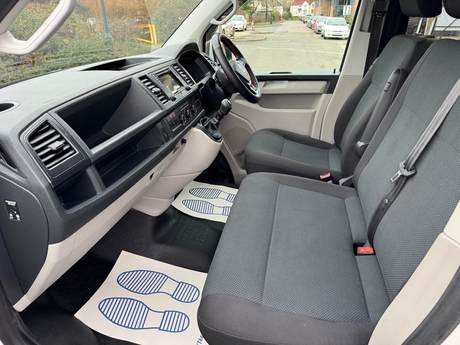 Used Volkswagen Transporter 2017 for sale - 77595217: Photo 10