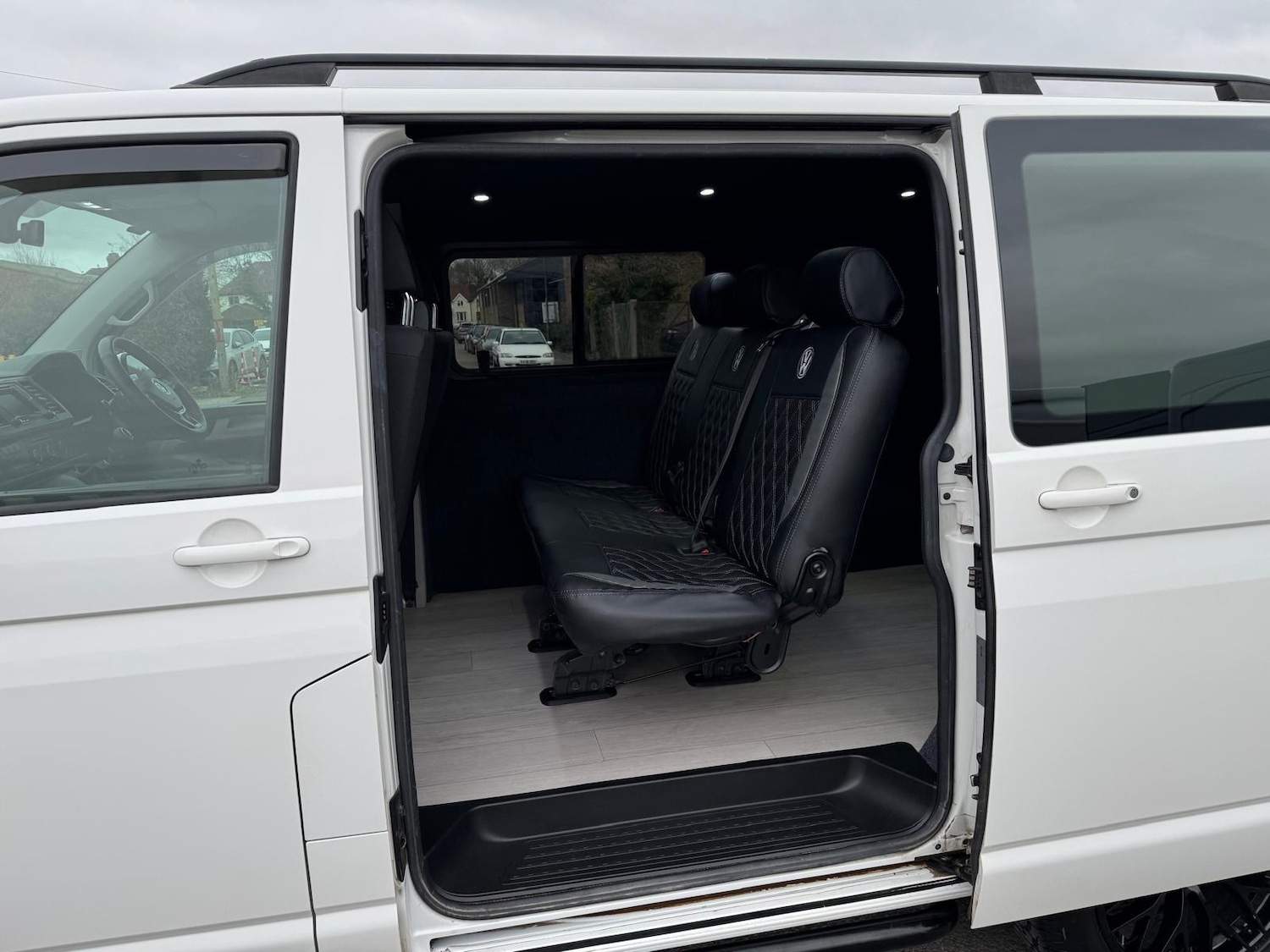 Used Volkswagen Transporter 2017 for sale - 77595217: Photo 12