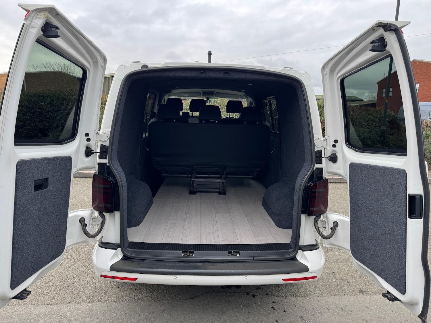 Used Volkswagen Transporter 2017 for sale - 77595217: Photo 14