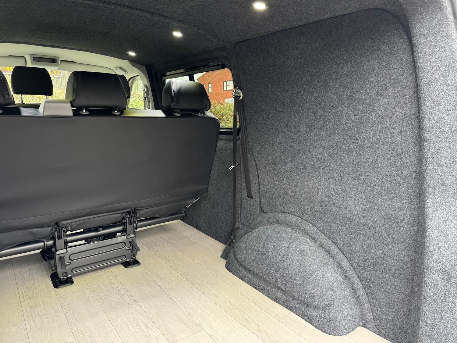 Used Volkswagen Transporter 2017 for sale - 77595217: Photo 16