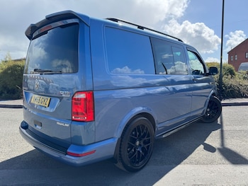 Used Volkswagen Transporter 2015 for sale - 78202205: Photo