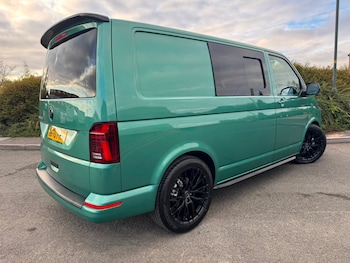 Used Volkswagen Transporter 2020 for sale - 79592444: Photo