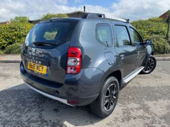 Used Dacia Duster 2016 for sale - 74906922: Photo