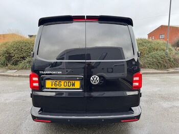 Used Volkswagen Transporter 2017 for sale - 77195729: Photo