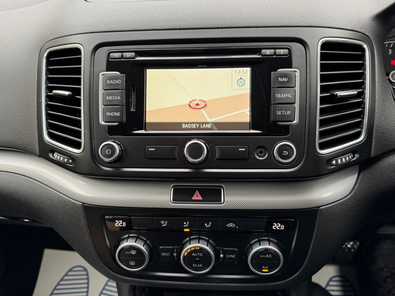 Used Volkswagen Sharan 2012 for sale - 77357602: Photo 15