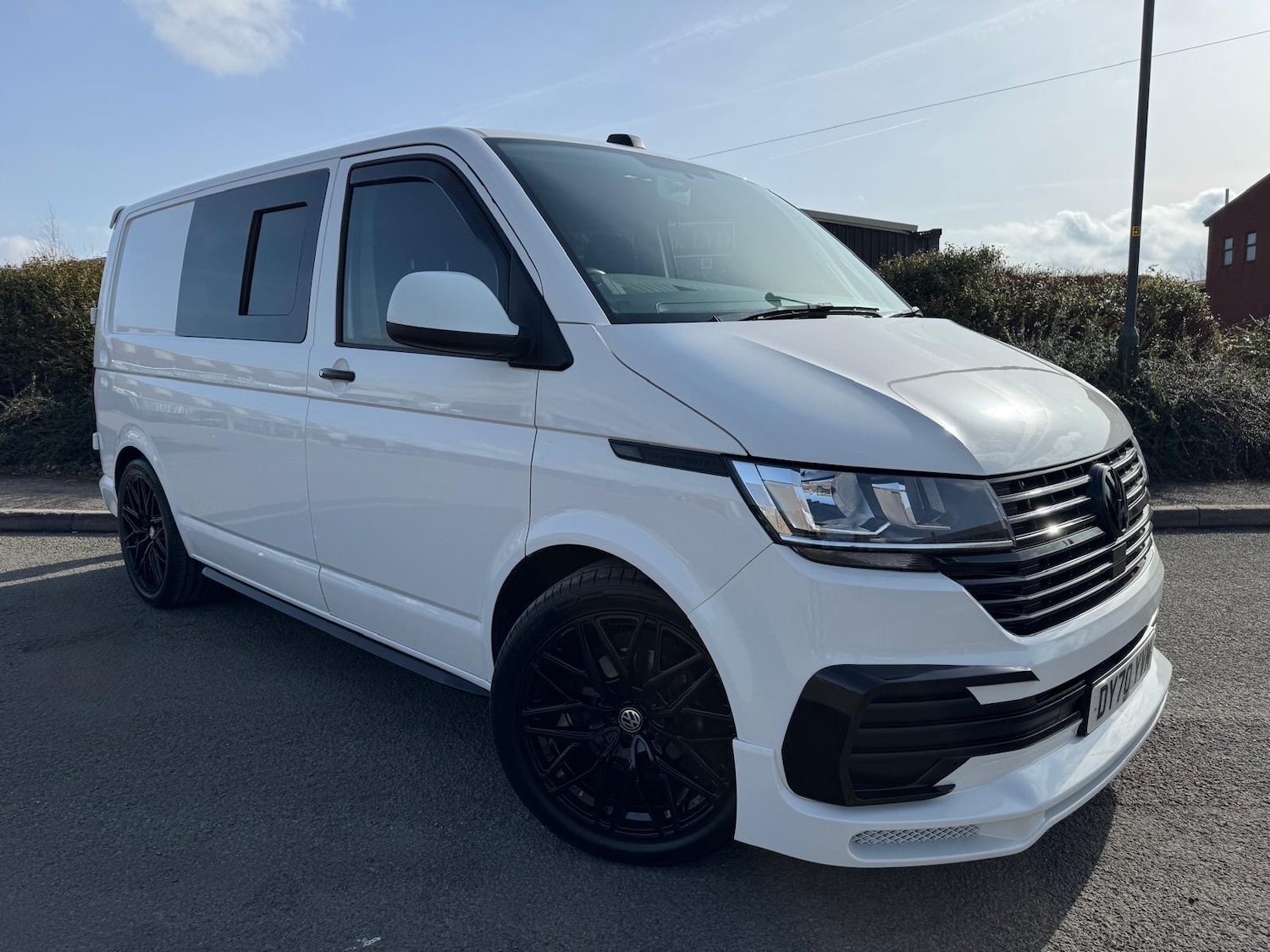 Used Volkswagen Transporter 2020 for sale - 77667804: Photo 1