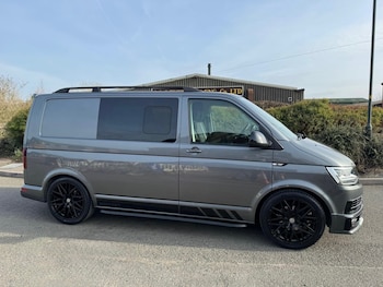 Used Volkswagen Transporter 2018 for sale - 77938345: Photo