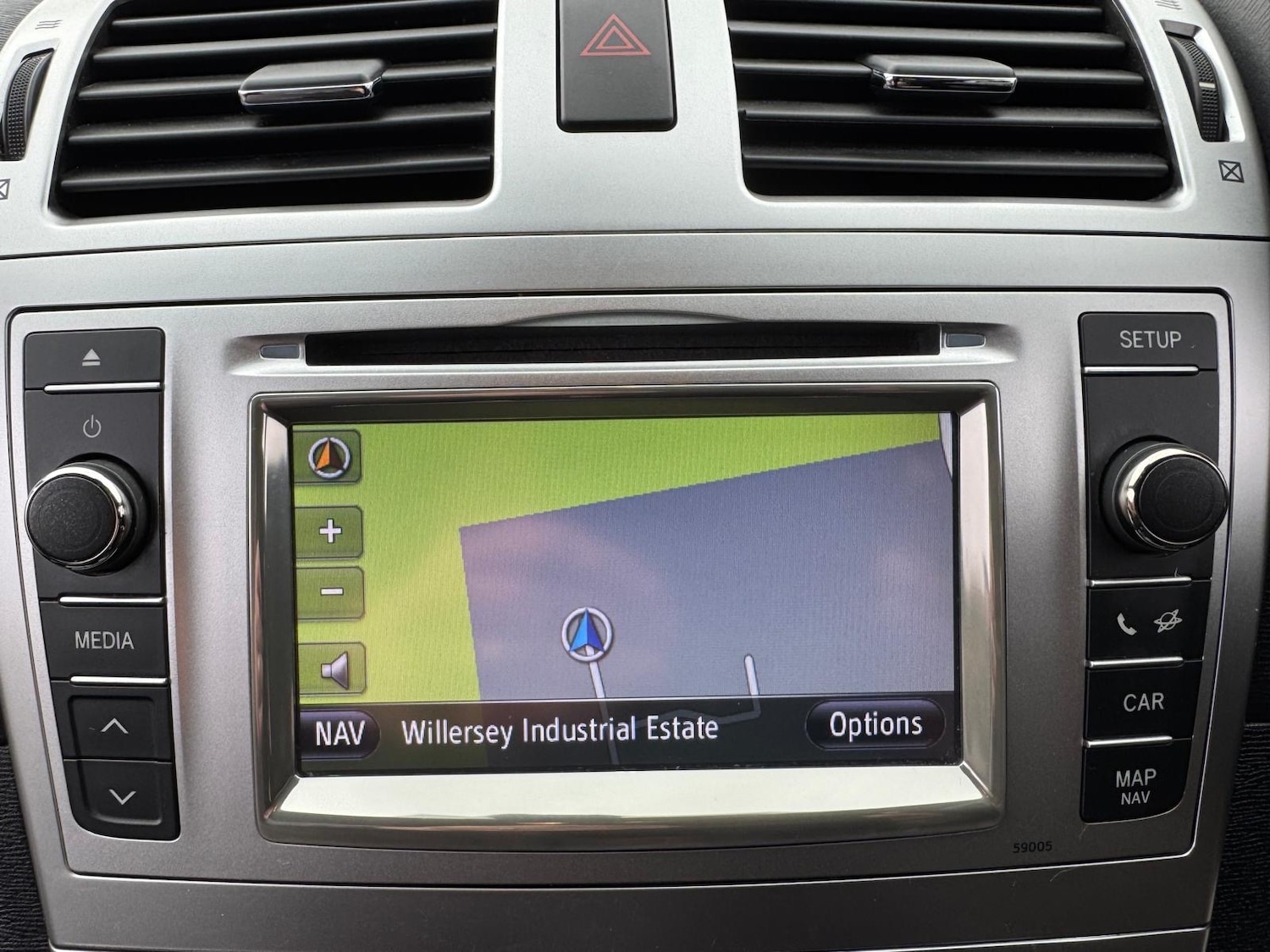 Used Toyota Avensis 2012 for sale - 77310948: Photo 16