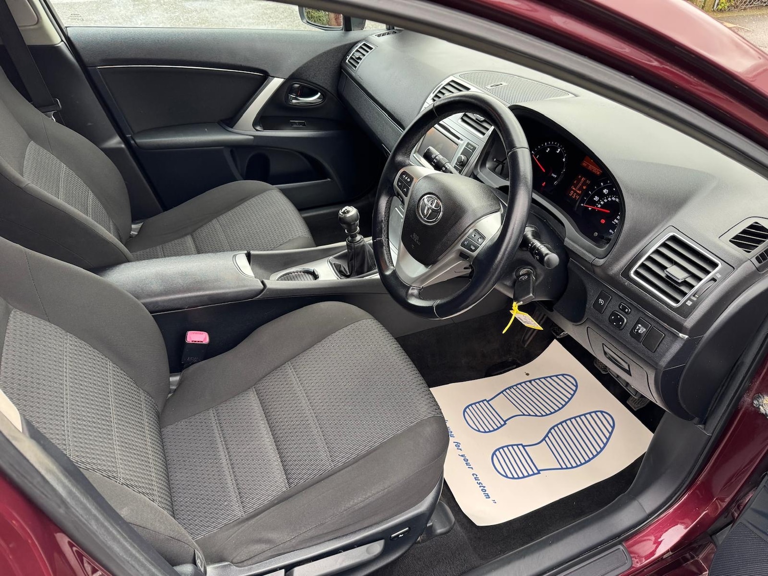 Used Toyota Avensis 2012 for sale - 77310948: Photo 9