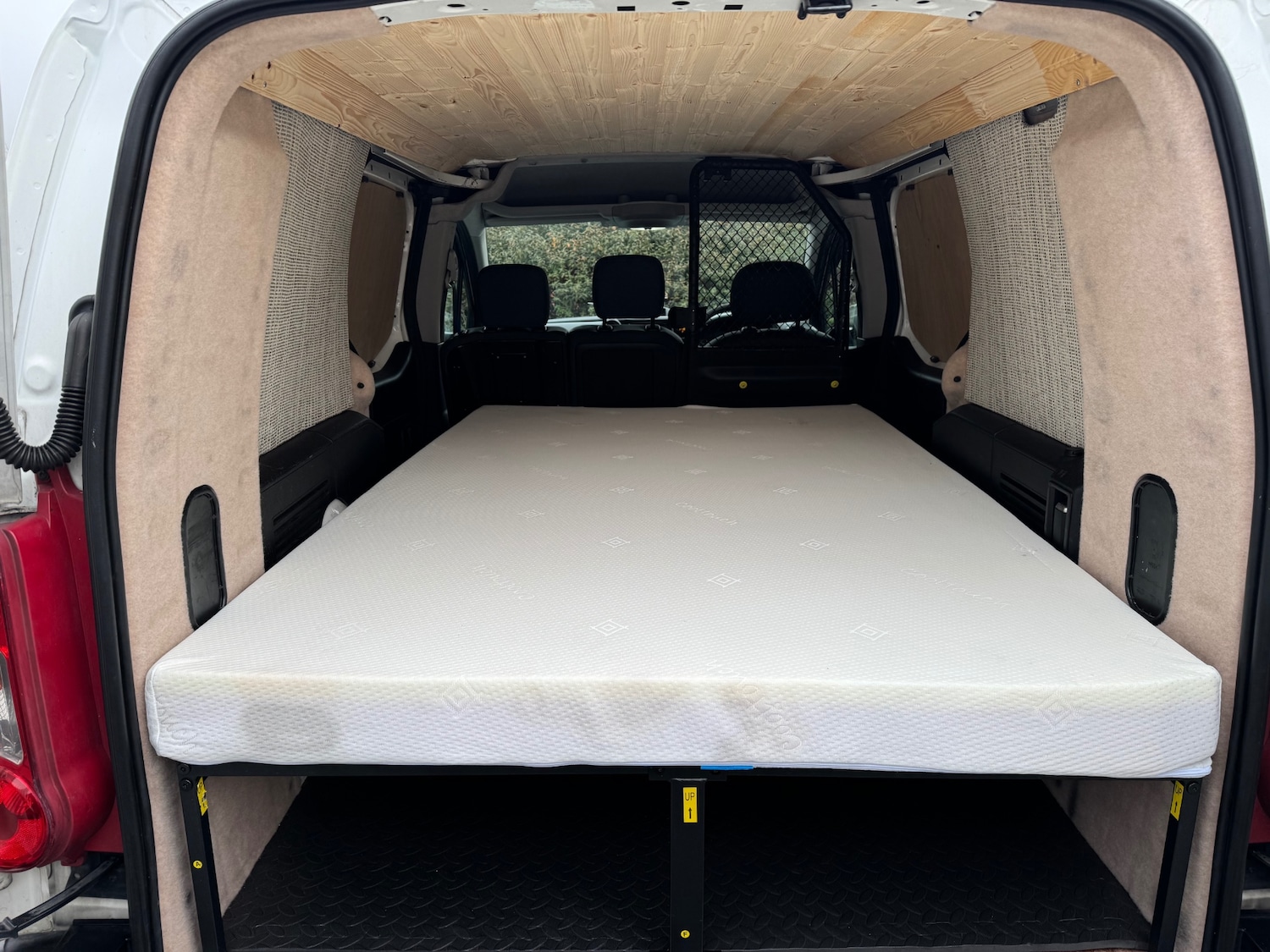 Used Peugeot Partner 2010 for sale - 77357443: Photo 14