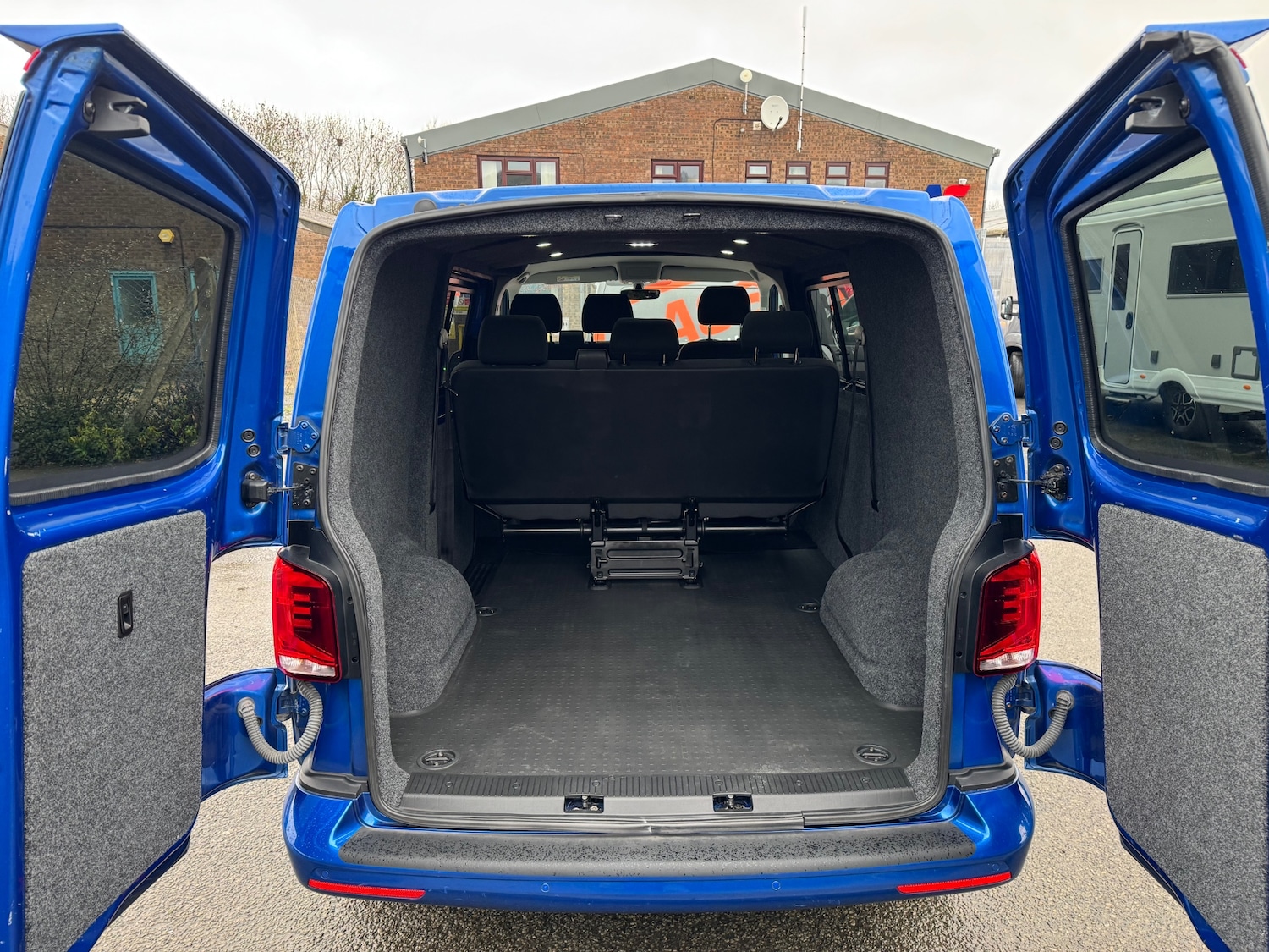 Used Volkswagen Transporter 2020 for sale - 77541567: Photo 14