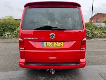 Used Volkswagen Transporter 2018 for sale - 78614250: Photo