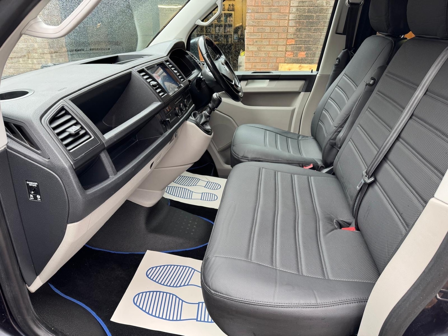 Used Volkswagen Transporter 2016 for sale - 77522184: Photo 10