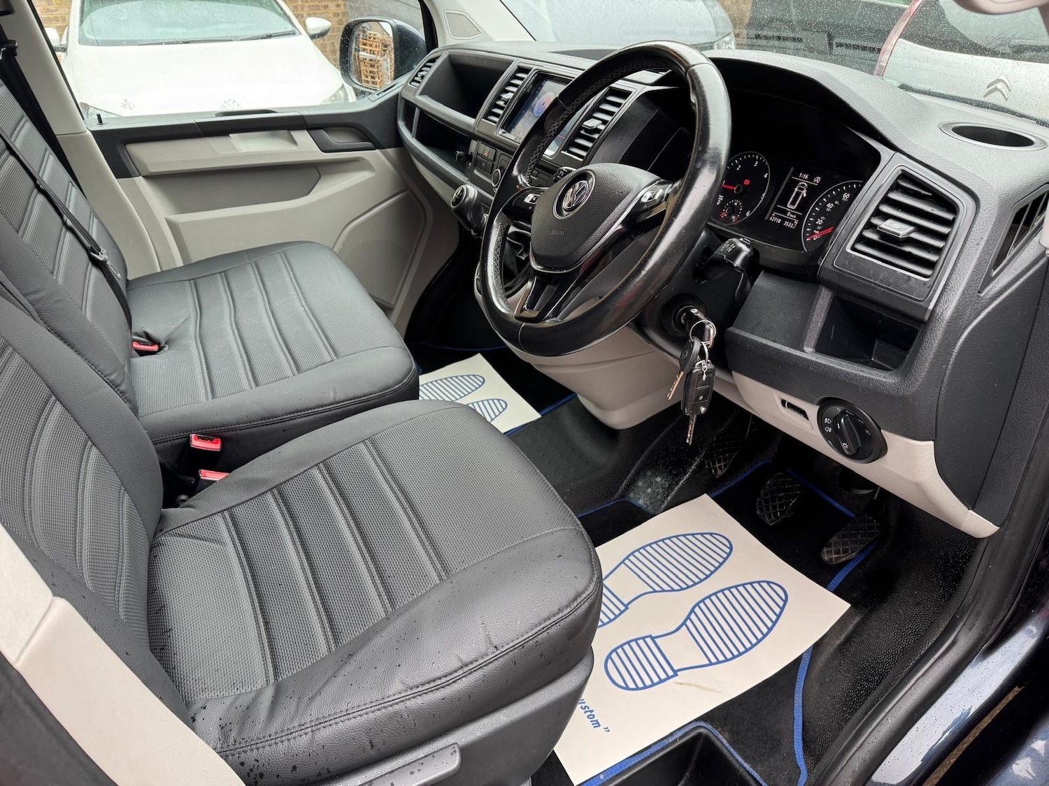 Used Volkswagen Transporter 2016 for sale - 77522184: Photo 9