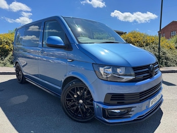 Used Volkswagen Transporter 2015 for sale - 78932622: Photo