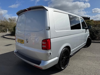 Used Volkswagen Transporter 2017 for sale - 78045894: Photo