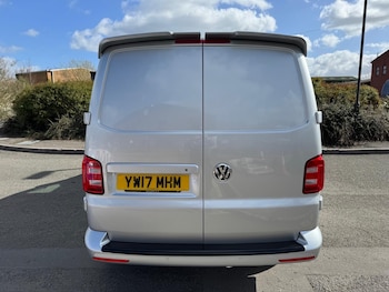 Used Volkswagen Transporter 2017 for sale - 78045894: Photo