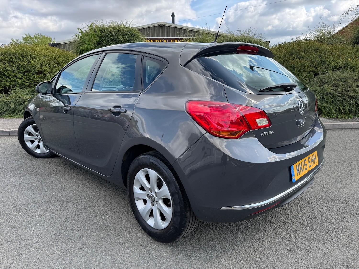 Vehicle 5