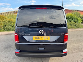 Used Volkswagen Transporter 2018 for sale - 79393064: Photo