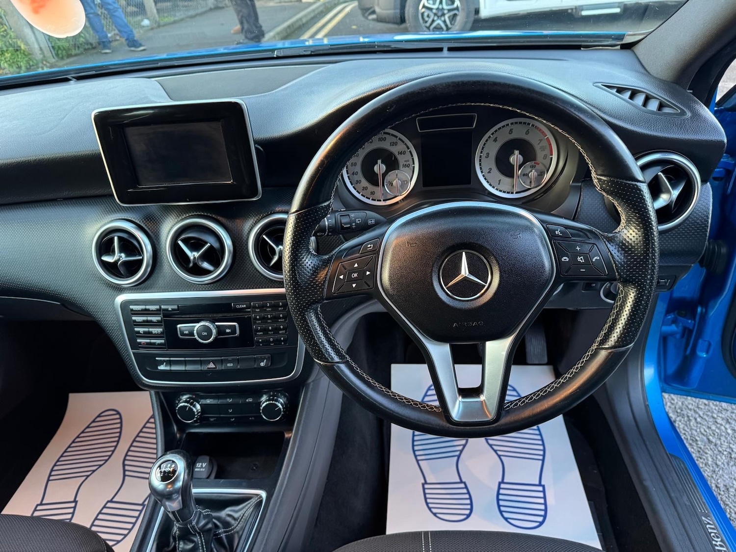 Used Mercedes-Benz A-Class 2013 for sale - 76774763: Photo 14