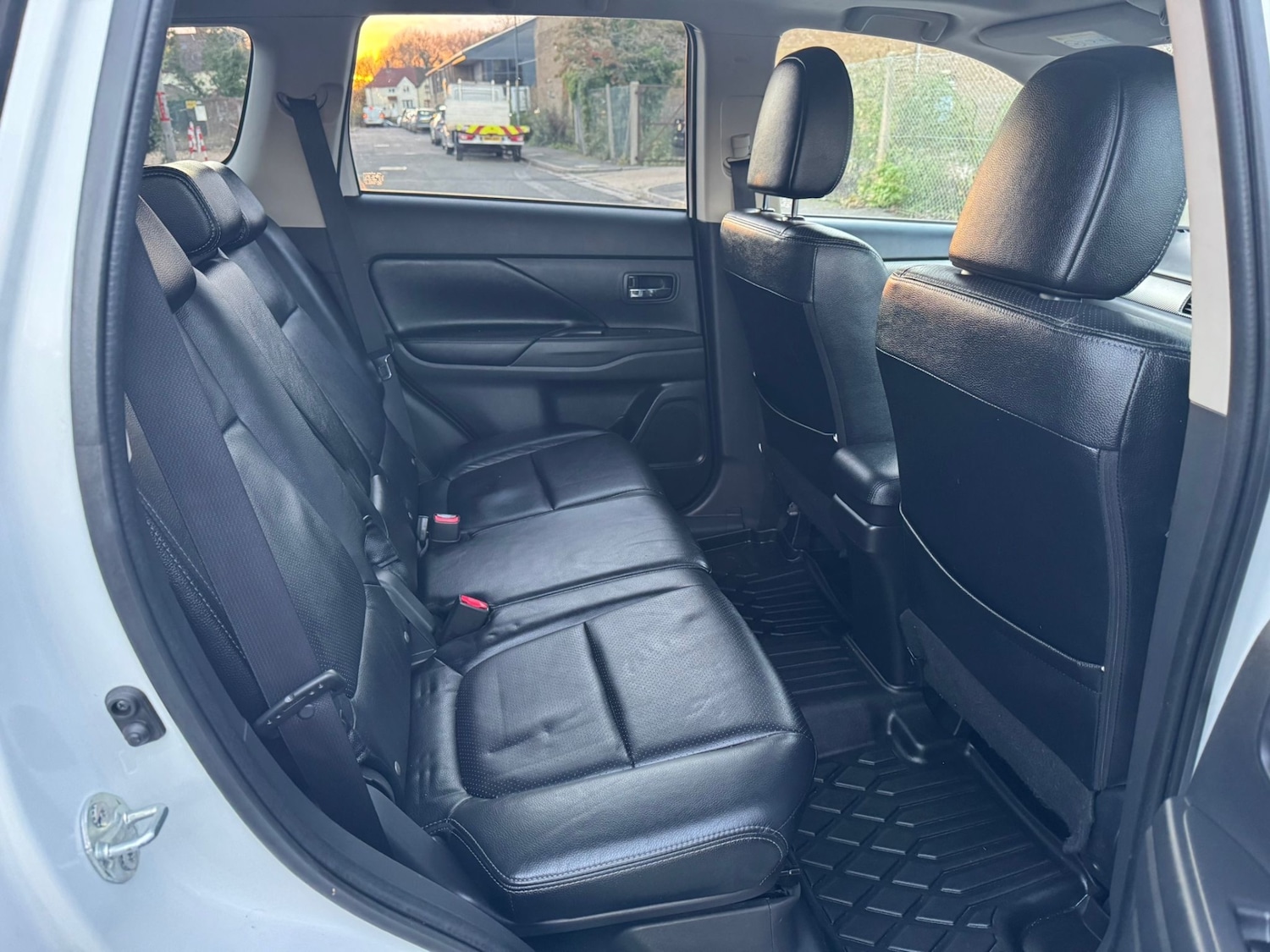 Used Mitsubishi Outlander 2014 for sale - 76606069: Photo 11