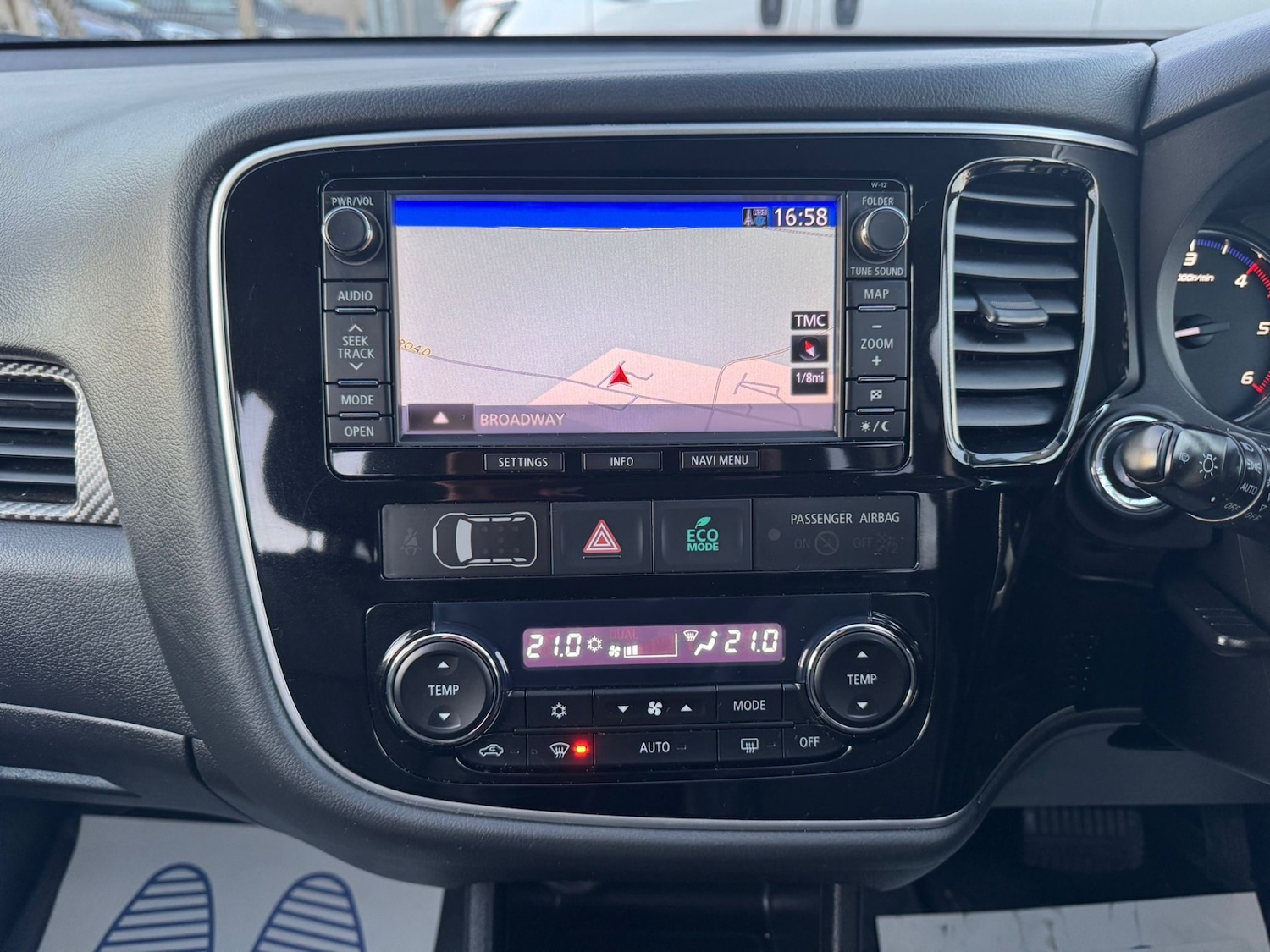 Used Mitsubishi Outlander 2014 for sale - 76606069: Photo 15