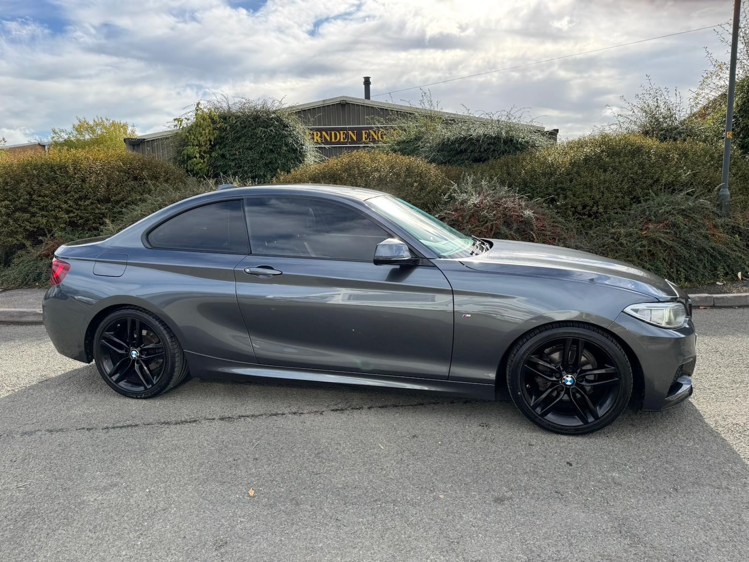 Used BMW 2 Series 2017 for sale - 76348163: Photo 2