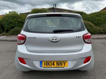Used Hyundai i10 2014 for sale - 74775445: Photo