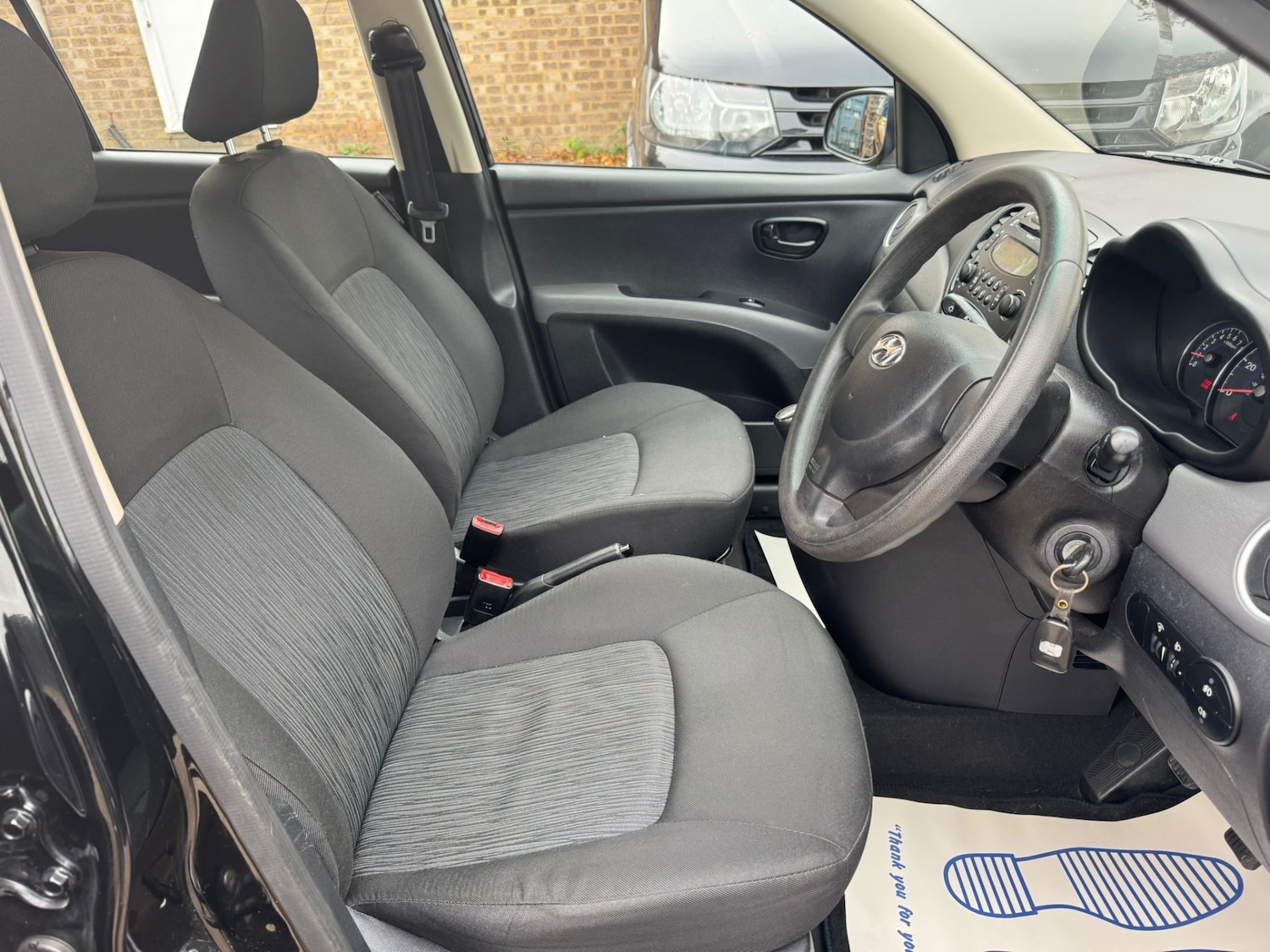 Used Hyundai i10 2013 for sale - 76466606: Photo 9