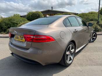 Used Jaguar XE 2016 for sale - 74826776: Photo