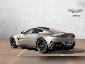 Used Aston Martin Vantage 2025 for sale - 76186966: Photo