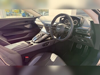 Used Aston Martin Vantage 2025 for sale - 76186966: Photo